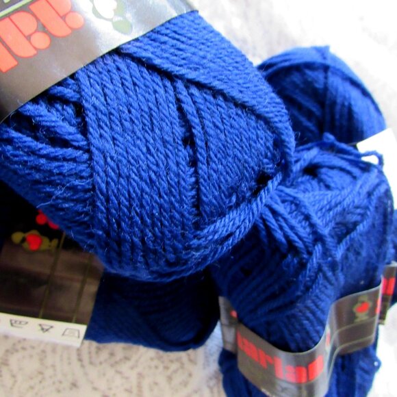 Aarlan Famosa Yarn Wool(75%) Blend GBlue 5 Skeins, made in Switzerland - Picture 3 of 3